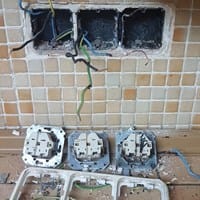 Reparación de enchufe que afecta a otros