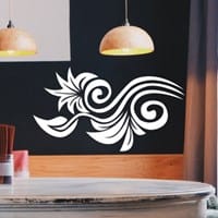 Buenas, acabamos de comprar un duplex muy iluminado con mucha madera, parqué, puerta, escalera, y ventanas blancas.