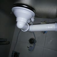 Instalar desagüe conectado a lavavajillas en el mismo sifón