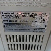 Tengo un kx-t123311d ya programado, pero quiero hacer llamadas desde uno de los teléfonos y no salen,ej teléfono ext101 no salen