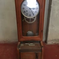 Reloj de marcar Burk quiero saber su valor y donde lo puedo vender