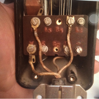 Como se puede conectar un interfono de baquelita de los años 50 a una línea actual de portero electrónico Fermax