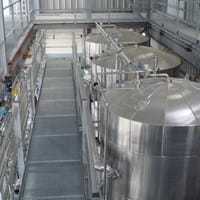 Que tipo de material son estos contenedores?