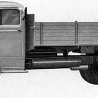 Cual era la velocidad máxima aproximada del camión mercedes benz 6600 diesel argentino de 145 cv año 1955