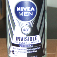 Problema en la piel, zona ingles y testículos.