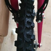 Como saber en que sentido va la rueda de la bicicleta