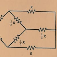 Tengo dudas sobre cómo determinar la resistencia equivalente de este ejercicio así como la intensidad en cada una de ellas