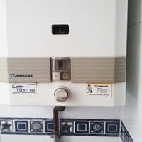 Caldera Junkers solo enciende la llama piloto