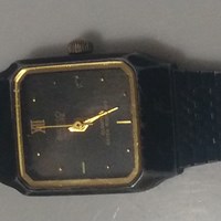 Quiero información sobre unos relojes ya que. Los busco en internet pero no los encuentro