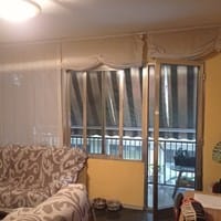 Cuánto cuesta cambiar ventanas y puerta balcón por puertas correderas?