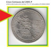 Moneda Níquel del 2005-P con sobrante de metal entre las letras "s" y "U" de las palabras E PLURIBUS UNUM, mire la flecha roja.