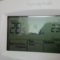 Como saber a unos 40 metros si un Aire Acondicionado esta encendido?