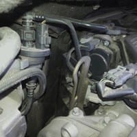 ¿Como localizar válvula IAC Scenic II 1.4 16V?