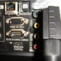 Como conectar portátil a pantalla LCD