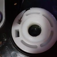 Busco una manilla o manivela para mover el siguiente engranaje de un elevalunas mecánico de coche