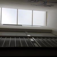 Entra mucho frio por el tragaluz de mi casa