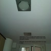 ¿Donde cuelgo a secar la ropa de la lavadora?
