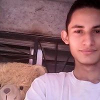 Tobias Briones