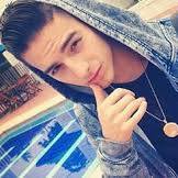 Andreaa Ruiiz Giil