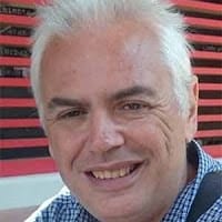 Manuel Lara