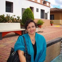 ANA HERNANDEZ