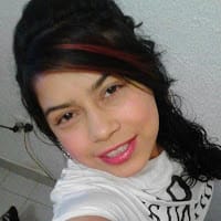 Nicol Yesenia