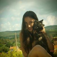 Maria Moure