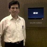 Edwin Flores