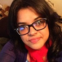 Luz E. Tata Valentin