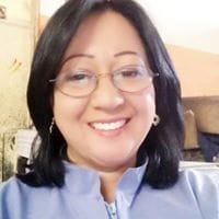 Esperanza Enciso devia