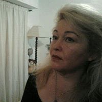 Virginia Perales Raro