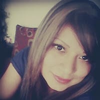 Abril love