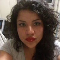 saron Guzmán