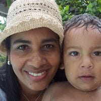 Mary Cruz Barros