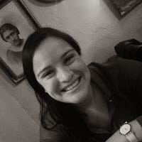 Andrea Flores