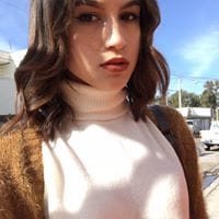Alexa Reyes