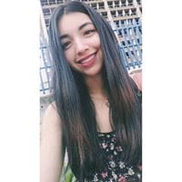 Emily González