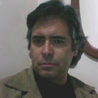 Larry  Casas