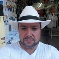 leon cataño