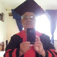 Dr. Roger Dario Morillo