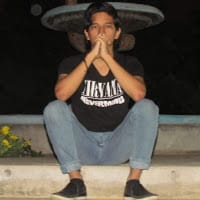 Jhonatan Vega