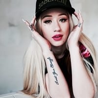 chanel01