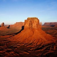 Borja Apache Navarro